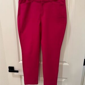 Old Navy Bright Pink Pixie Skinny Pants
